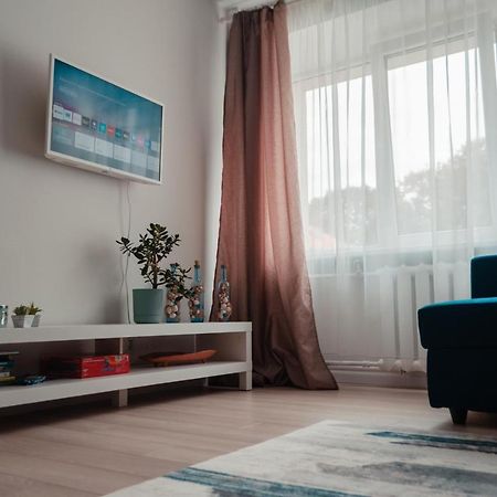 Rigas Ielas Apartamenti 1 Apartment วัลเมียรา ภายนอก รูปภาพ